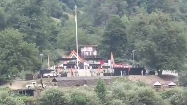 Video preview for ایکشن کمیٹی کے احتجاج کی وڈیوز بھارتی سائیڈ پر