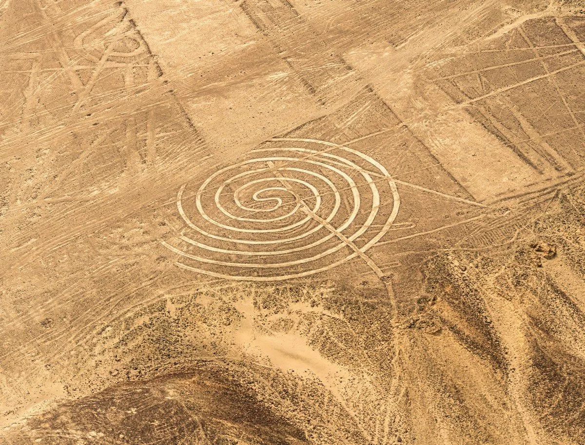 نازکا لائنز (Nazca Lines) — پراسرار زمینی نقش و نگار — تصویر 4