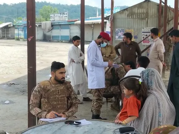 راؤلا کوٹ میں پاک فوج کا میڈیکل کیمپ